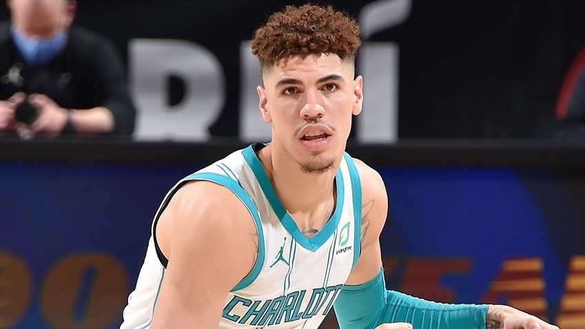 LaMelo Ball becomes first top-3 pick since 2013 to go scoreless in NBA debut